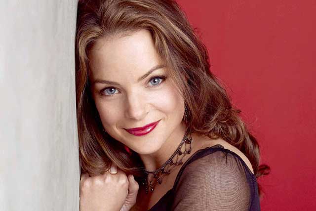 Kimberly Williams-Paisley